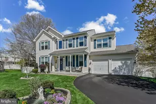 605 Barclay Cir, Springfield, PA 19064 - Photo 1