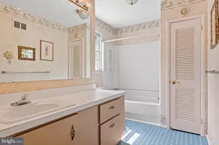 100 Wooded Ln, Villanova, PA 19085 - Photo 25