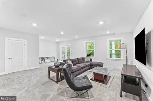 235 W Ponds Edge Dr, Media, PA 19063 - Photo 37