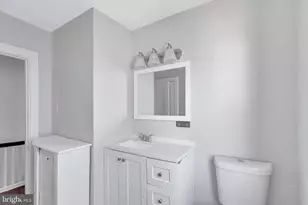 4056 Ellendale Rd, Drexel Hill, PA 19026 - Photo 11