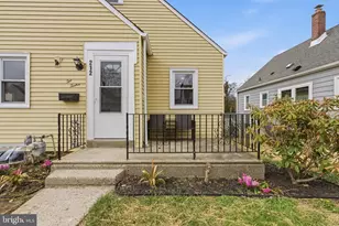 212 Mackenzie Ave, Prospect Park, PA 19076 - Photo 5