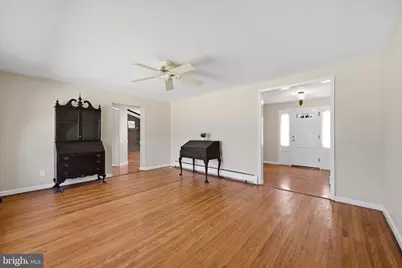 51 Rampart E, Media, PA 19063 - Photo 15