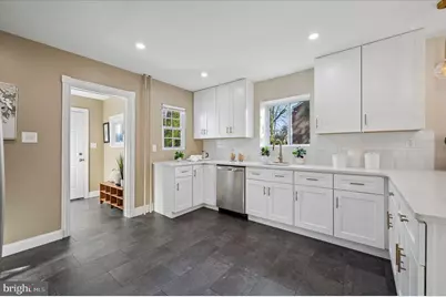 801 Ardmore Avenue, Ardmore, PA 19003 - Photo 9