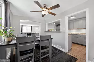 329 Holland St, Crum Lynne, PA 19022 - Photo 13