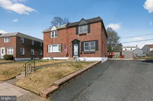 329 Holland St, Crum Lynne, PA 19022 - Photo 29