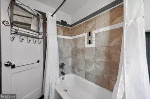 329 Holland St, Crum Lynne, PA 19022 - Photo 23