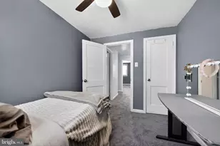 329 Holland St, Crum Lynne, PA 19022 - Photo 19