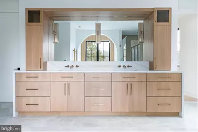 33 W Ardmore Avenue, Havertown, PA 19083 - Photo 17