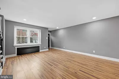 6866 Clover Lane, Upper Darby, PA 19082 - Photo 5