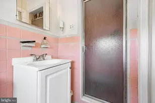 410 E Eagle Rd, Havertown, PA 19083 - Photo 15