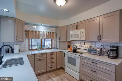 3850 Naamans Creek Road, Upper Chichester, PA 19061 - Photo 13