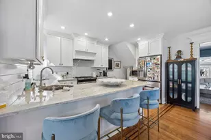 536 Country Club Ln, Havertown, PA 19083 - Photo 9