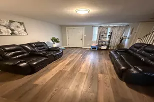 229 W 22nd St, Chester, PA 19013 - Photo 7