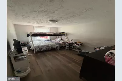 229 W 22nd Street, Chester, PA 19013 - Photo 9