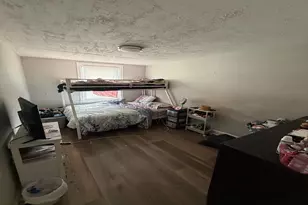 229 W 22nd St, Chester, PA 19013 - Photo 9