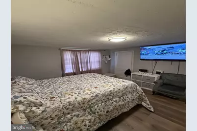 229 W 22nd Street, Chester, PA 19013 - Photo 13