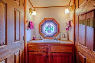 332 N Providence Rd, Wallingford, PA 19086 - Photo 25