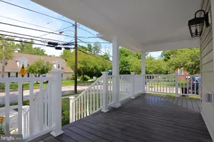 400 W Wayne Ave, Wayne, PA 19087 - Photo 3