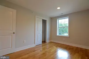 400 W Wayne Ave, Wayne, PA 19087 - Photo 9