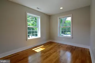 400 W Wayne Ave, Wayne, PA 19087 - Photo 11