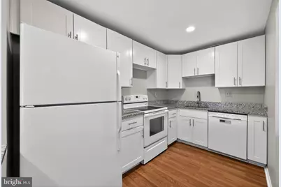 358 Saybrook Lane, Wallingford, PA 19086 - Photo 7