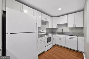 358 Saybrook Ln, Wallingford, PA 19086 - Photo 7