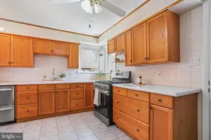 1201 Main St, Brookhaven, PA 19015 - Photo 5