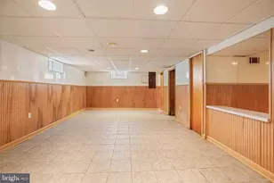 1201 Main St, Brookhaven, PA 19015 - Photo 17