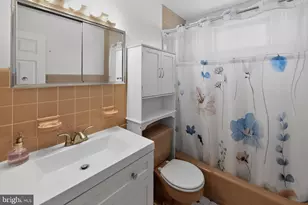 1712 Orchard Ave, Folsom, PA 19033 - Photo 17