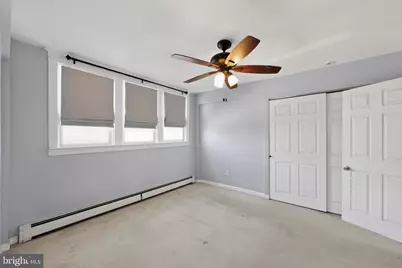 1712 Orchard Avenue, Folsom, PA 19033 - Photo 15