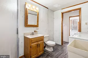 522 Amosland Rd, Morton, PA 19070 - Photo 11