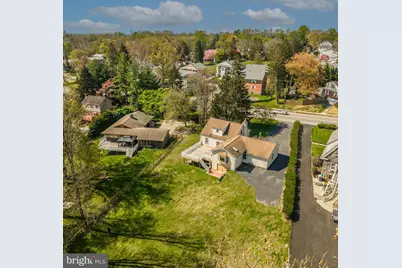 405 E Woodland Avenue, Springfield, PA 19064 - Photo 5