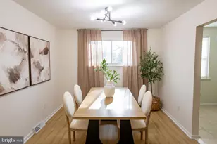 1227 Rainer Rd, Brookhaven, PA 19015 - Photo 7