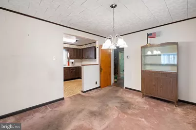 129 W Laughead Avenue, Marcus Hook, PA 19061 - Photo 17