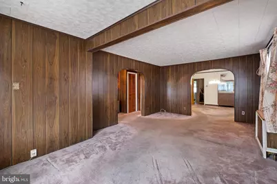 129 W Laughead Avenue, Marcus Hook, PA 19061 - Photo 21