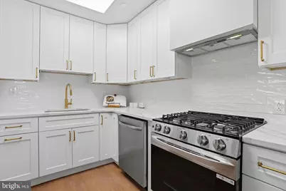 407 S Central Boulevard, Broomall, PA 19008 - Photo 17