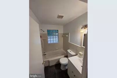 926 Green Lane, Secane, PA 19018 - Photo 7