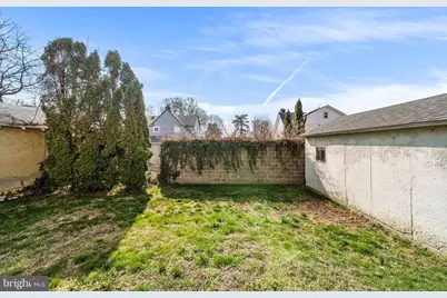 122 E Plumstead Avenue, Lansdowne, PA 19050 - Photo 25