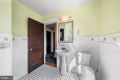 122 E Plumstead Avenue, Lansdowne, PA 19050 - Photo 17