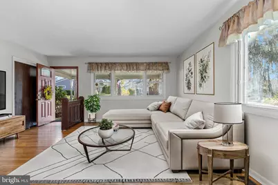 830 Lewis Lane, Bryn Mawr, PA 19010 - Photo 5