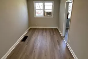 330 W 21st St, Chester, PA 19013 - Photo 5