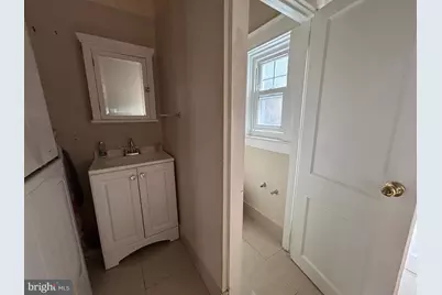 7203 Wayne Avenue, Upper Darby, PA 19082 - Photo 25