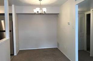 6113 Hilltop Dr, Brookhaven, PA 19015 - Photo 9