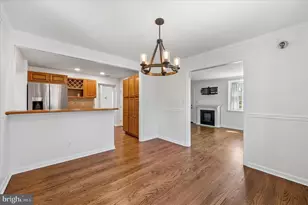 206 Oxford Hill Ln, Havertown, PA 19083 - Photo 9