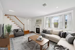 206 Oxford Hill Ln, Havertown, PA 19083 - Photo 3