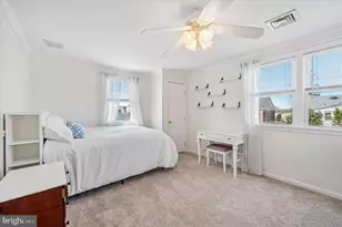 206 Oxford Hill Ln, Havertown, PA 19083 - Photo 21