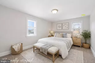 1042 Randall Ave, Upper Chichester, PA 19061 - Photo 9