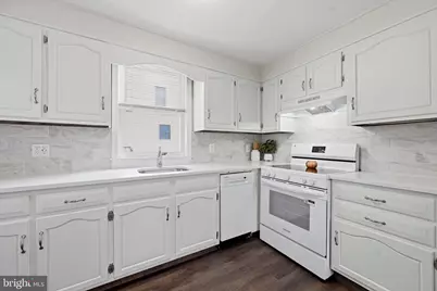 1042 Randall Avenue, Upper Chichester, PA 19061 - Photo 7