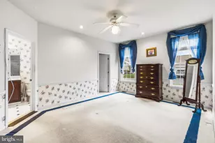 203 N Silver Fox Dr, Glen Mills, PA 19342 - Photo 13