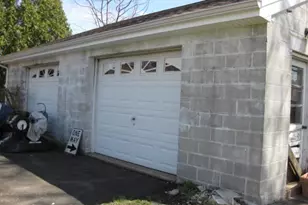 1025 Scott Ave, Upper Chichester, PA 19061 - Photo 3